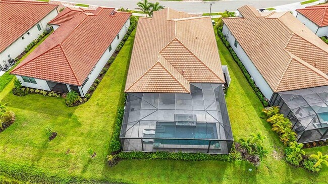 Building Photo - 645 Maraviya Blvd