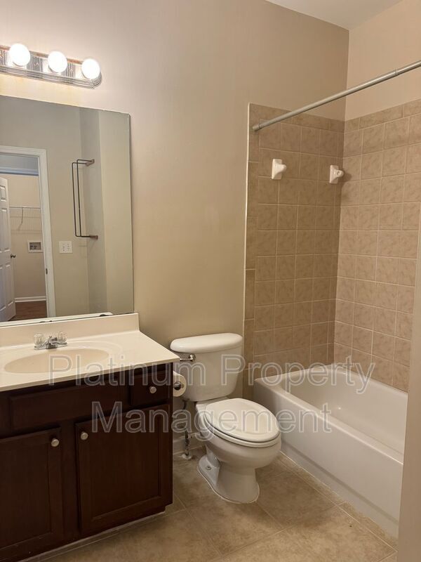 Building Photo - 3206 Buck Way