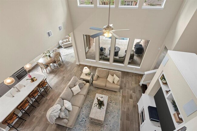 Building Photo - 13918 Oakdale Gln Trce