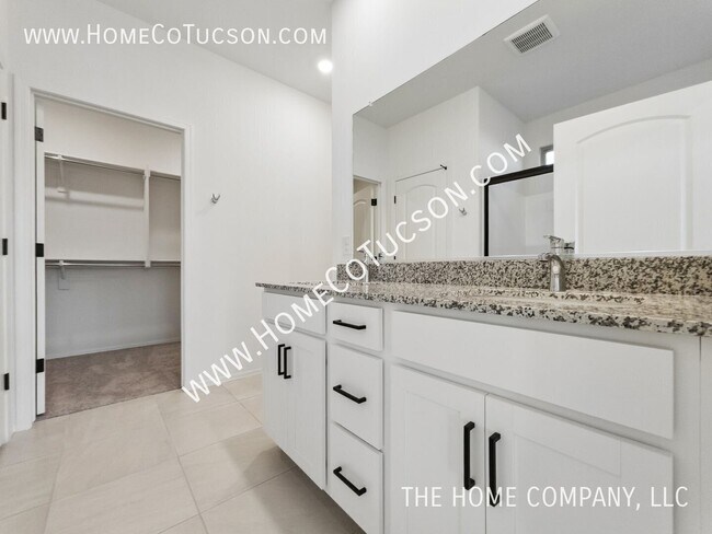 Building Photo - 12580 N Cabin Wy