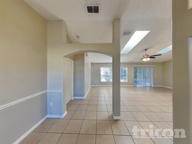 Building Photo - 1381 Broken Pine Rd