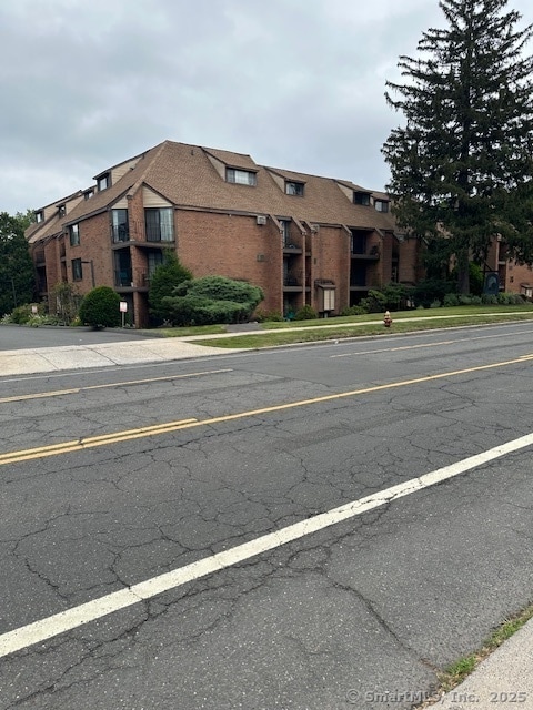 Primary Photo - 42 N Main St