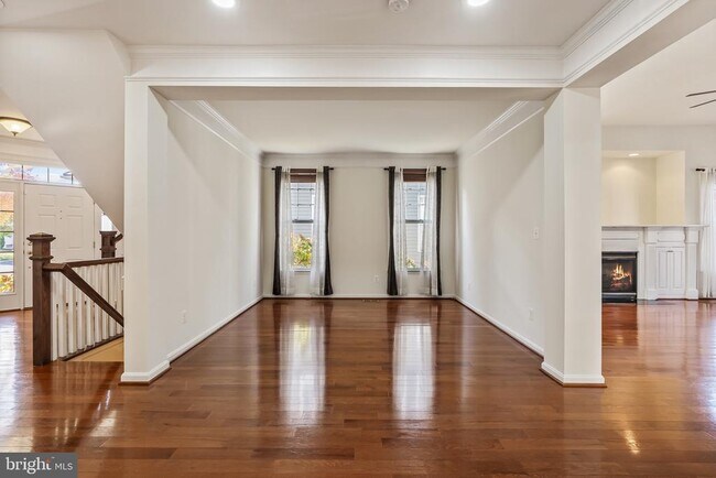 Building Photo - 41980 Ural Dr