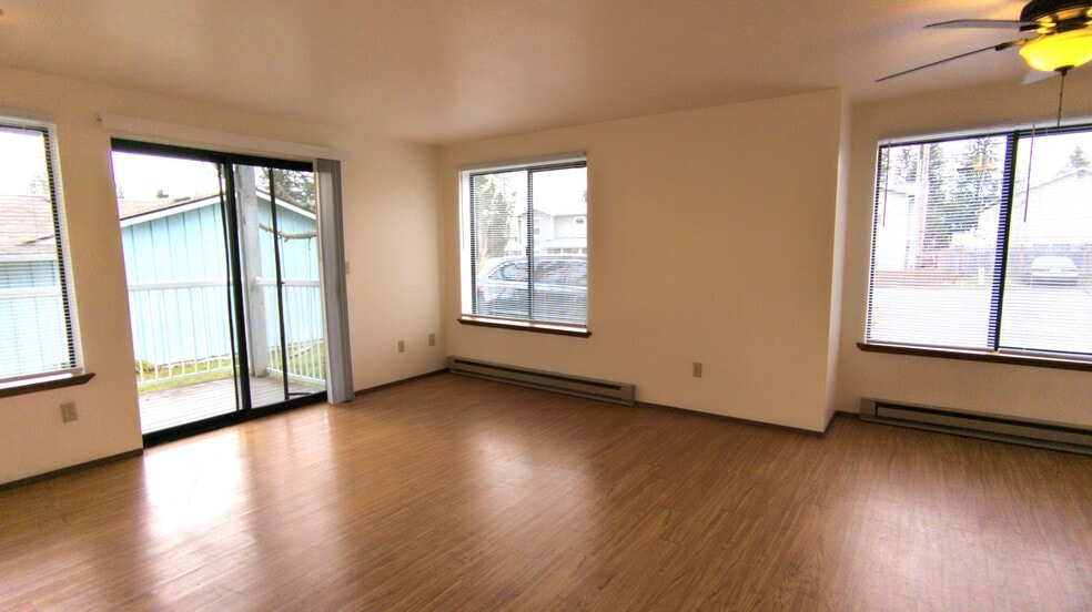 Building Photo - 2288 Douglas Rd