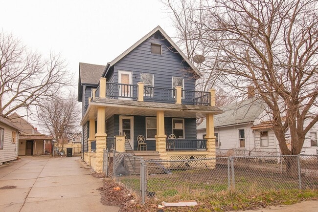 Primary Photo - 7415 Elton Ave