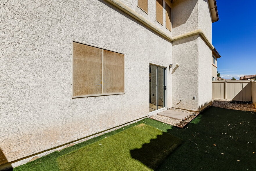 Building Photo - 1040 Valetta Flat Ave
