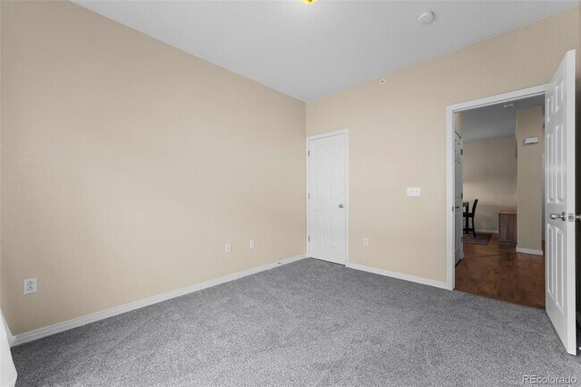 Building Photo - 9569 Pearl Cir