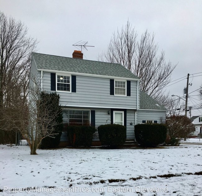 Building Photo - 4 br, 1.5 bath House - 5295 Edenhurst Rd.