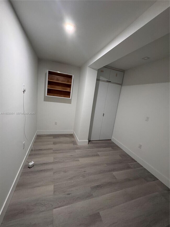 Building Photo - 2353 SW 11th Terrace