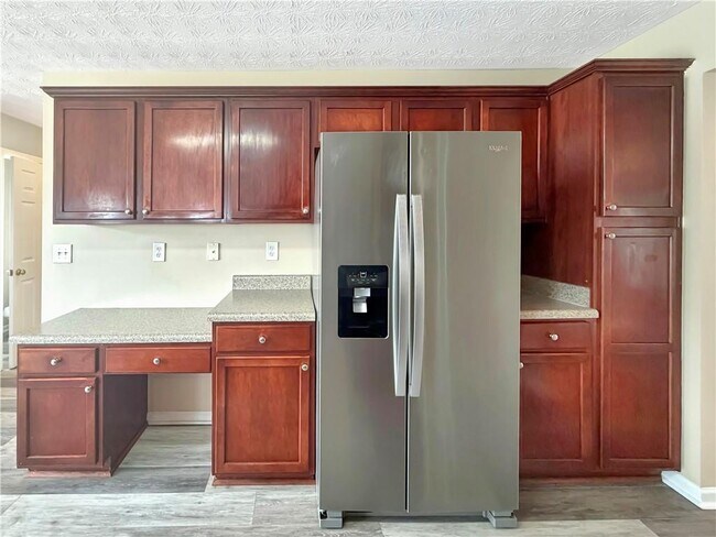 Building Photo - 1210 Skylar Ridge Cir