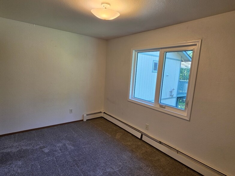 Building Photo - 21312 Settlers Dr