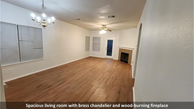 Building Photo - 11500 Lapoynor St