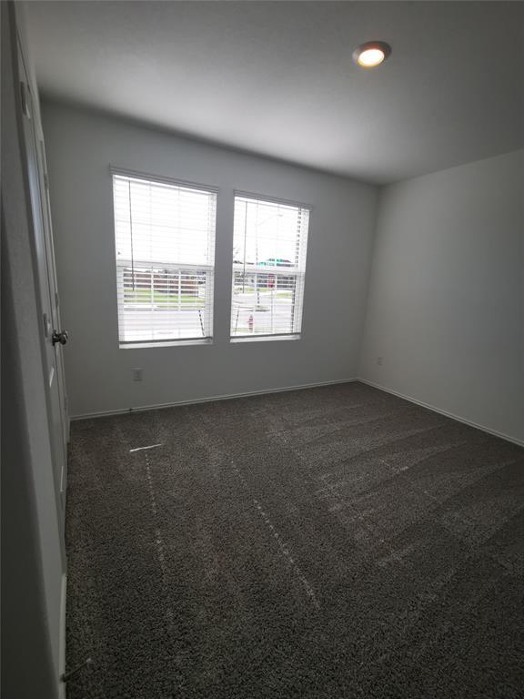 Building Photo - 101 Red Buckeye St