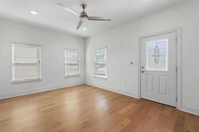 Building Photo - 2105 Tiger Trail