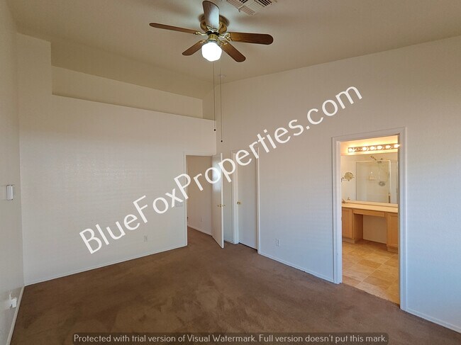 Building Photo - 10057 E Paseo San Bruno