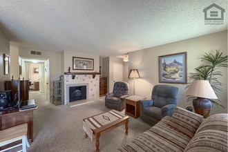 Building Photo - 2Bed/2Bath Condo at Thomas Rd/56th St! Ready for Immediate Move-In!