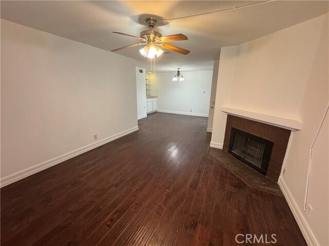 Building Photo - 901 Golden Springs Dr