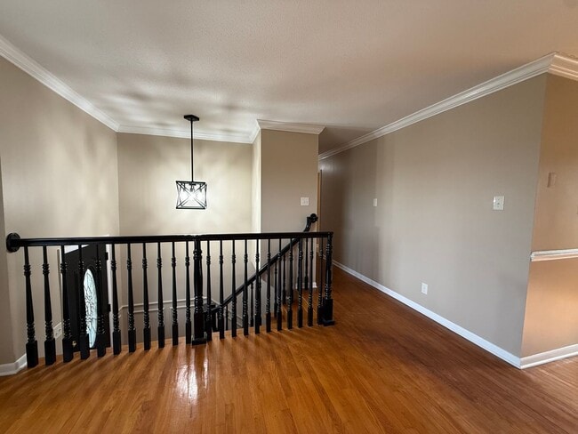 Building Photo - 220 Brampton Rd