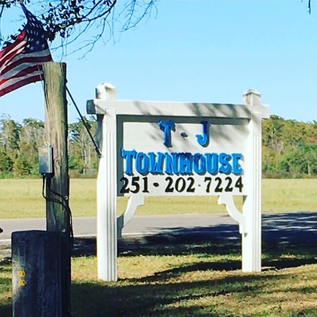 Building Photo - 1394 Jack Springs Rd