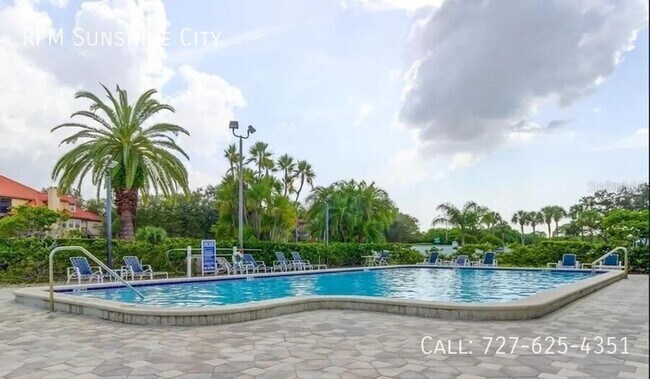 Building Photo - 2333 Feather Sound Dr