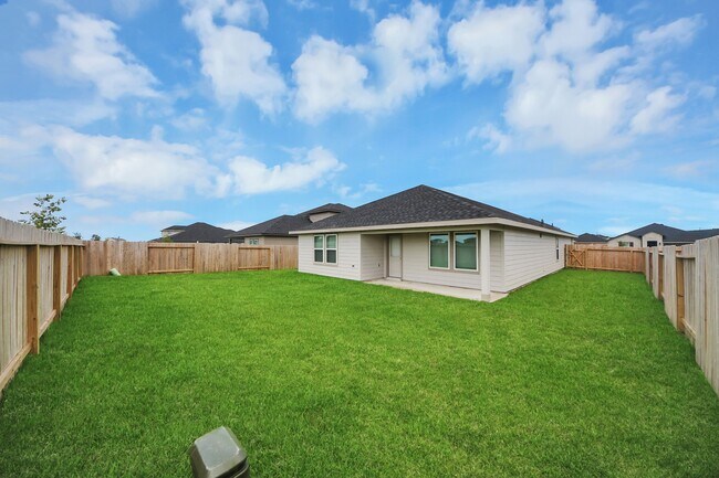 Building Photo - 9106 Serene Hvn Dr