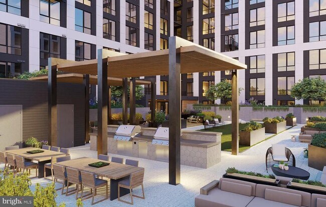 Building Photo - 255 W Falls Station Blvd