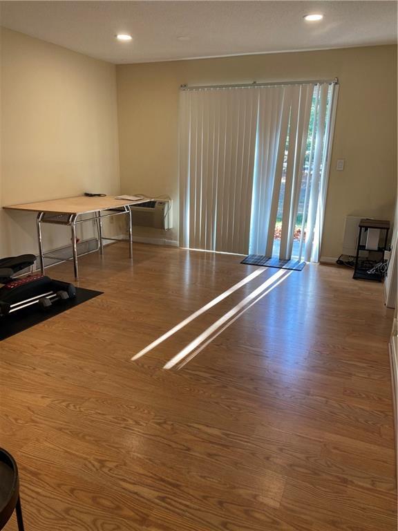 Building Photo - 5 Apple Valley Pkwy