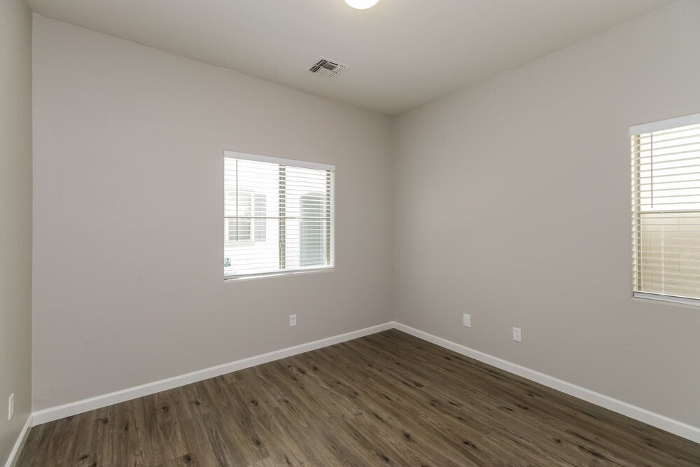Building Photo - 4741 E Olney Ave