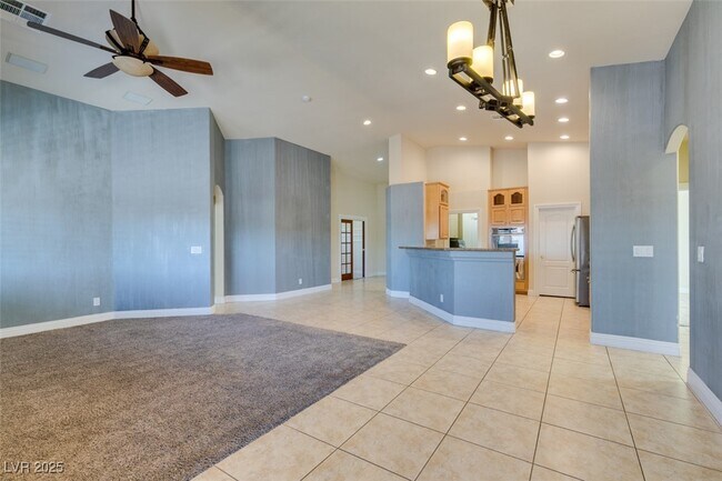Building Photo - 2255 Double Tree Ave