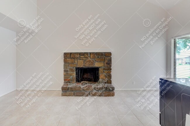 Building Photo - 7012 S 78th E Ave