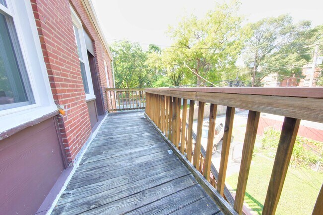 Building Photo - 3111 Portis Ave