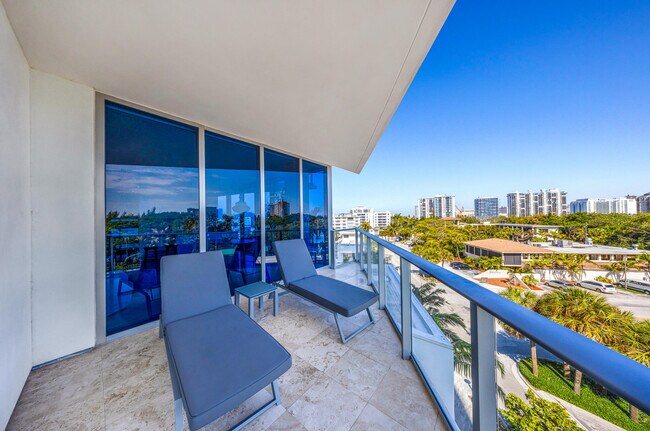 Building Photo - 701 N Fort Lauderdale Beach Blvd