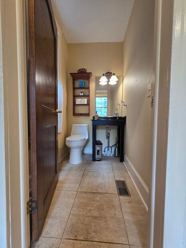 Building Photo - 3-Bedroom, 1.5 Bathroom Charles Village Townhouse