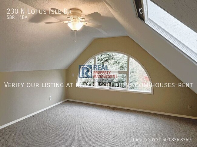 Building Photo - 230 N Lotus Isle Dr