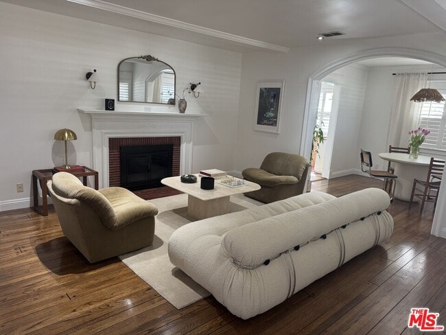 Building Photo - 4900 Ethel Ave