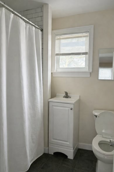 Building Photo - 407 S Aurora St