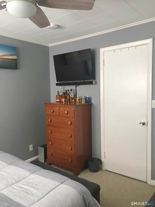 Building Photo - 25 Rena Pl