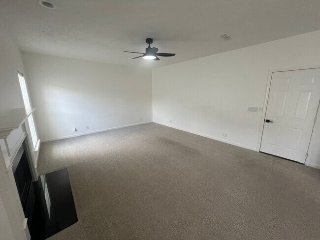 Building Photo - Blackman Area Coming Soon!