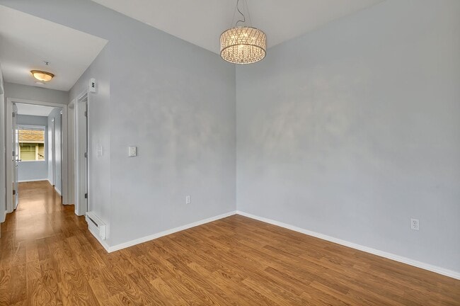 Building Photo - 2 Bed 1 Bath Condo in Lakeland Hills