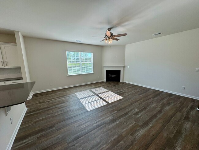Building Photo - Brand New 4BR/2.5BA Single Family Home