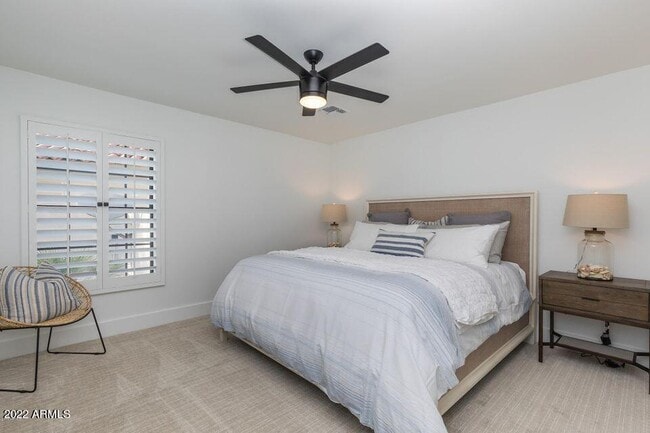 Building Photo - 22012 N 84th Pl