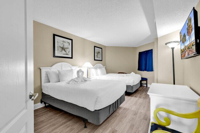 Building Photo - 2506 N Ocean Blvd