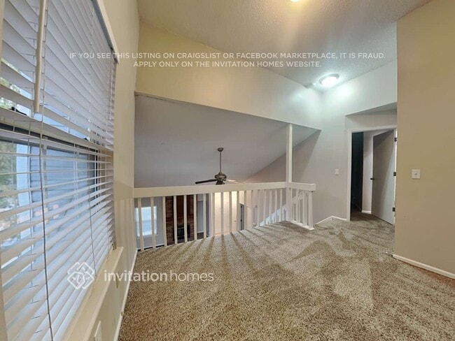 Building Photo - 8277 W 90th Pl