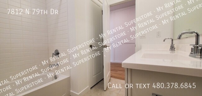 Building Photo - 7812 N 79th Dr