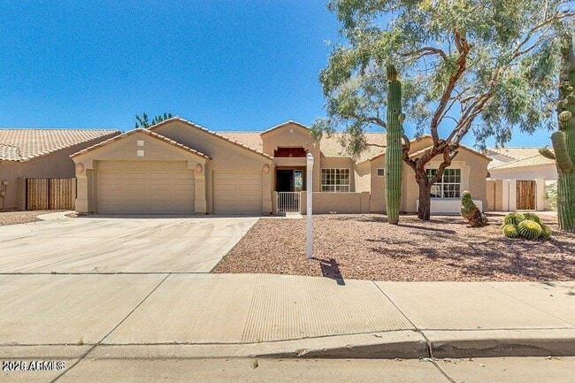 Primary Photo - 1714 S Rialto