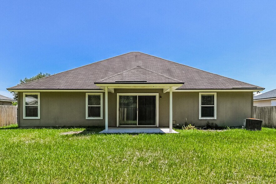 Building Photo - 9225 Hawks Run Ln