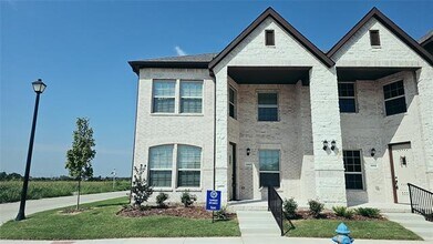 Building Photo - 3601 Geoffrey Trl