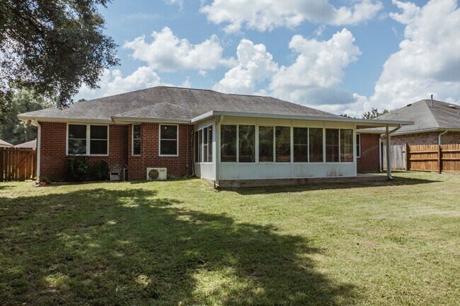 Building Photo - 2813 Atoka Trail