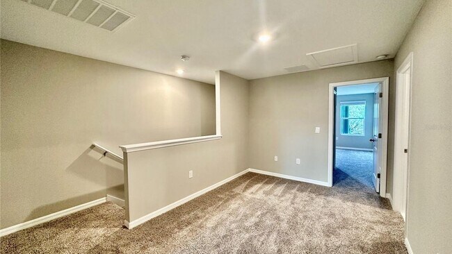 Building Photo - 5852 Ocean Isle Dr