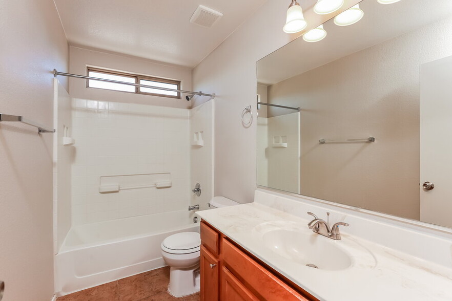 Building Photo - 7769 S Delia Stone Ct